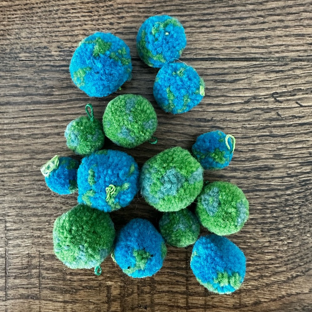 ☀️ 6 for $25 - Blue and Green Pom Pom Set
